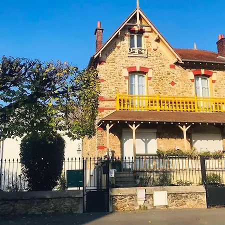 Disneyland - Paris 20 Min - Parking - 7 Personnes *